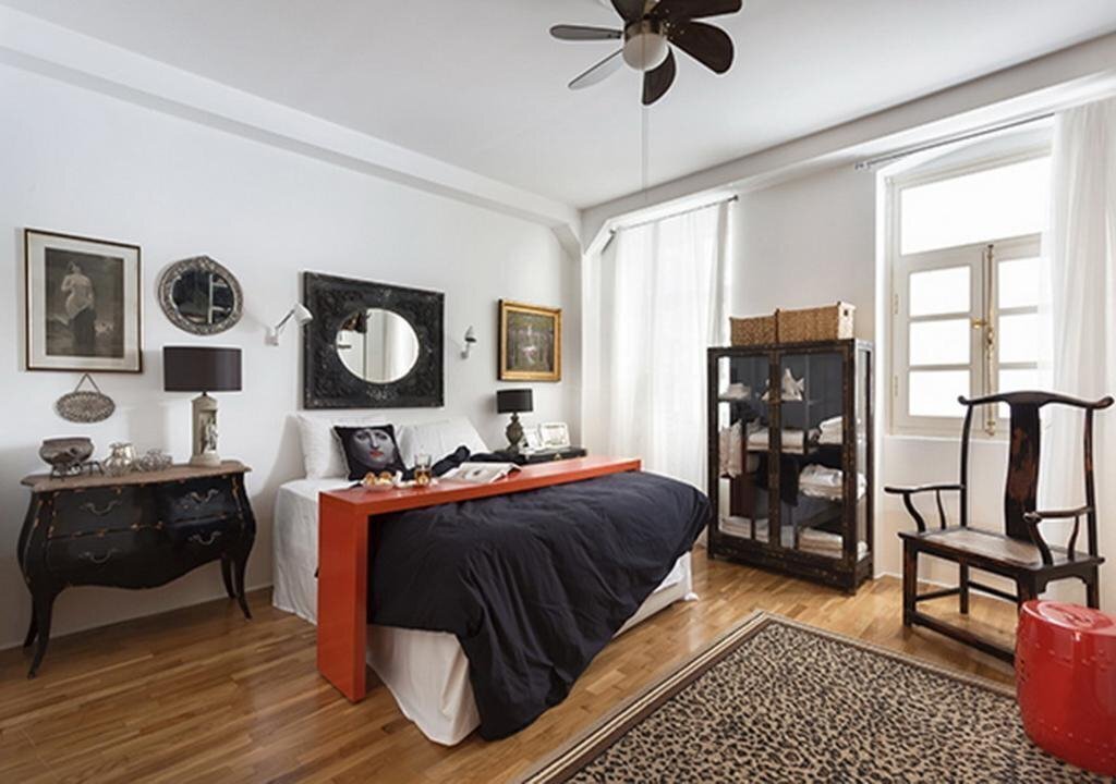 Отель Chiconomy Suites 4*