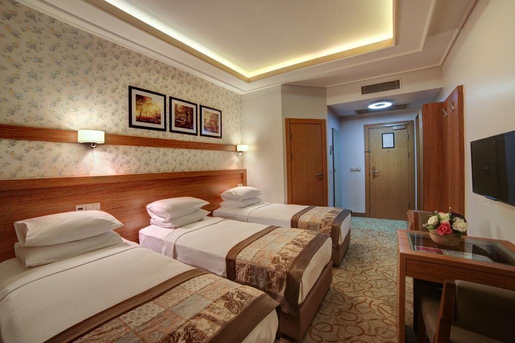 Imaginea Kadak Garden Istanbul Airport Hotel 3*