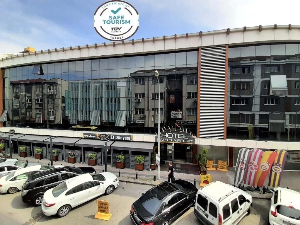 Imaginea Sapko Airport Hotel 3*