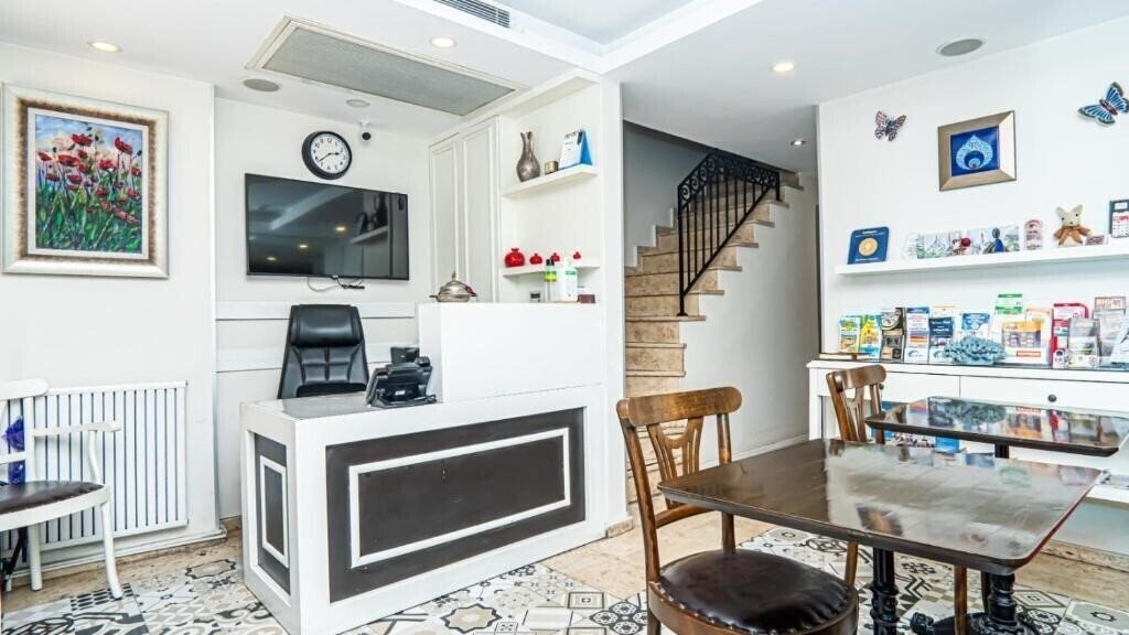 Hotel Ten Rooms Hotel 4*