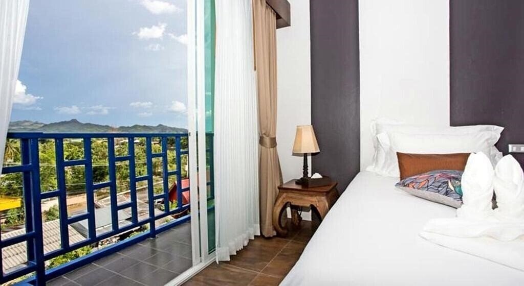 Imaginea The Bridge Hotel 4*