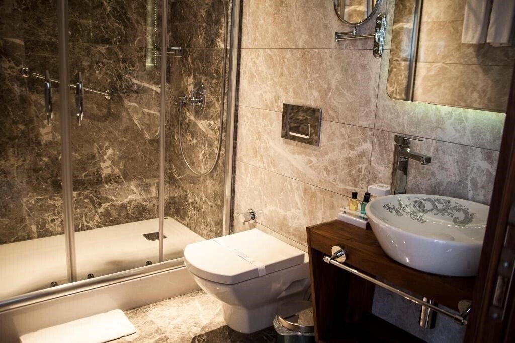 Картинка Old Port Hotel 3*