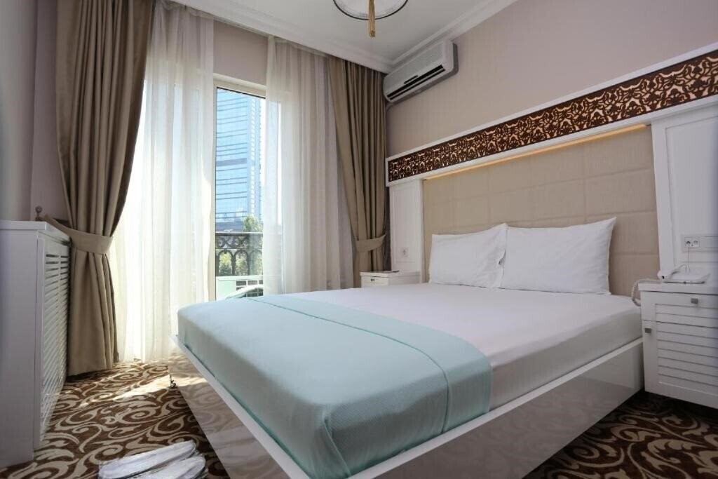 Hotel Ksuites Hotel 3*