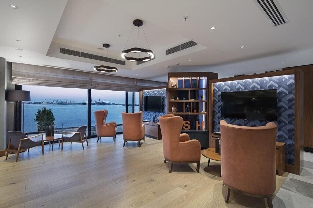 Fotografie Holiday Inn Istanbul Tuzla Bay 4*