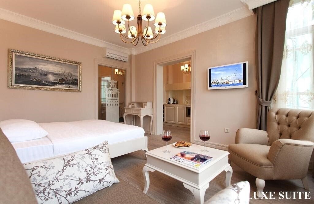 Imaginea Louis Appartements Galata (ex. Louis Luxury Suite Appartements, Loius Appartements Hotel ) 4*