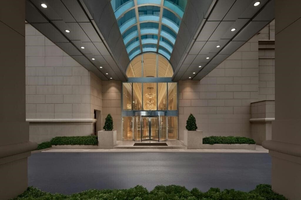 Imaginea Sheraton Istanbul Levent 5*