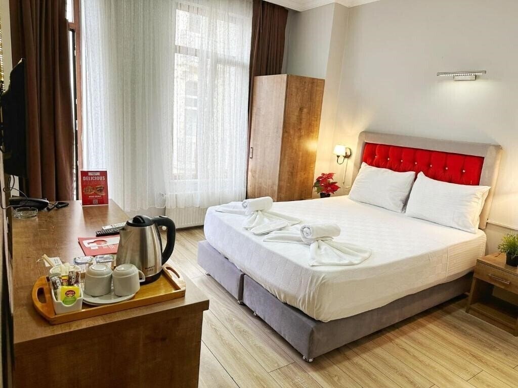 Hotel Taksim Park Suites 2*