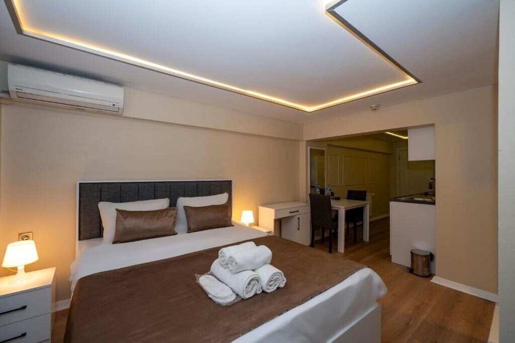 Imaginea Aiza Suites 3*