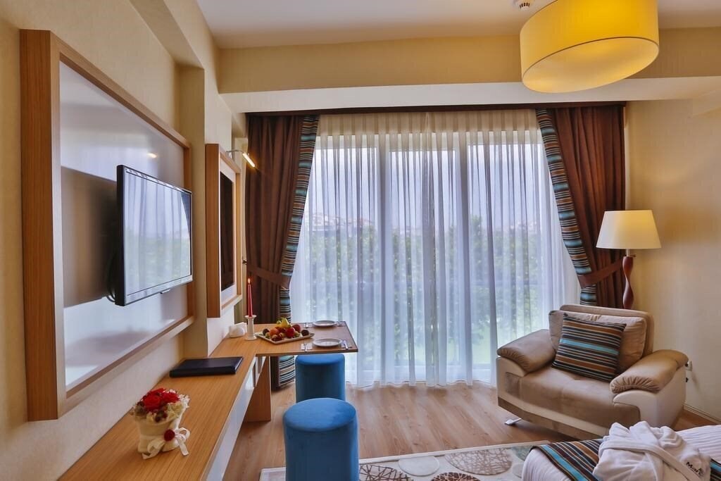 Imaginea Festinn Suites Golden Horn (ex. Manesol Suites Golden Horn) 4*