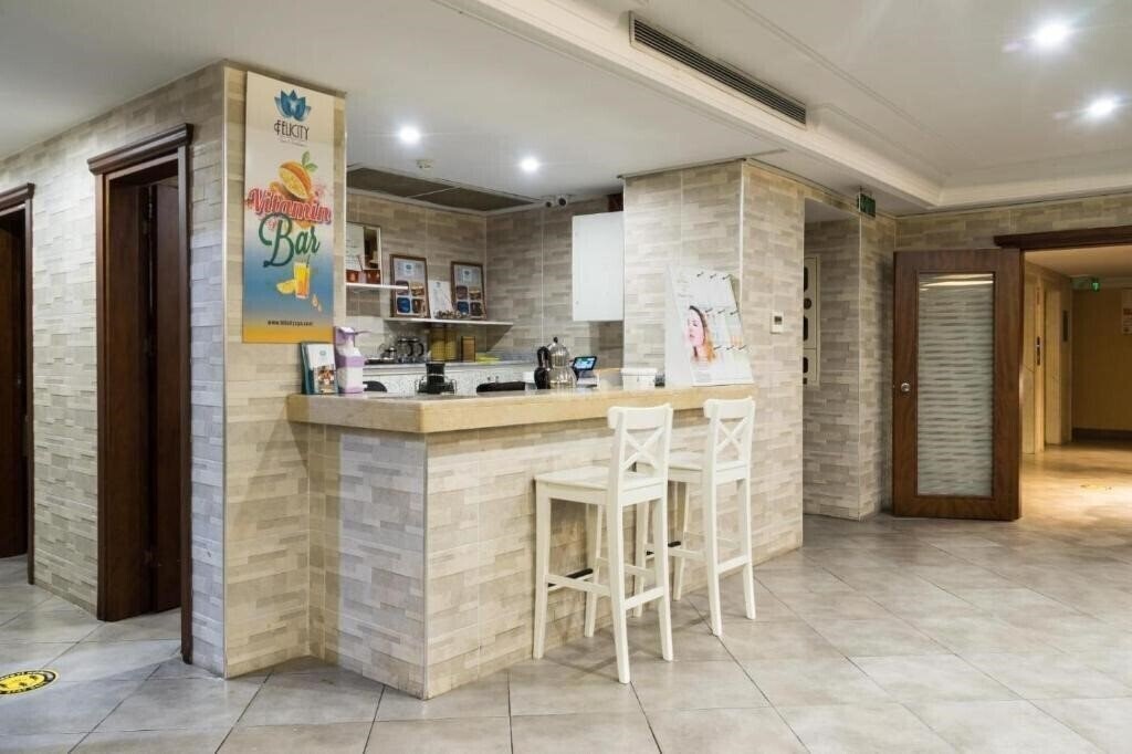 Фото Felicity Hotel Istanbul (ex. Tarihi Isparta Palas) 3*