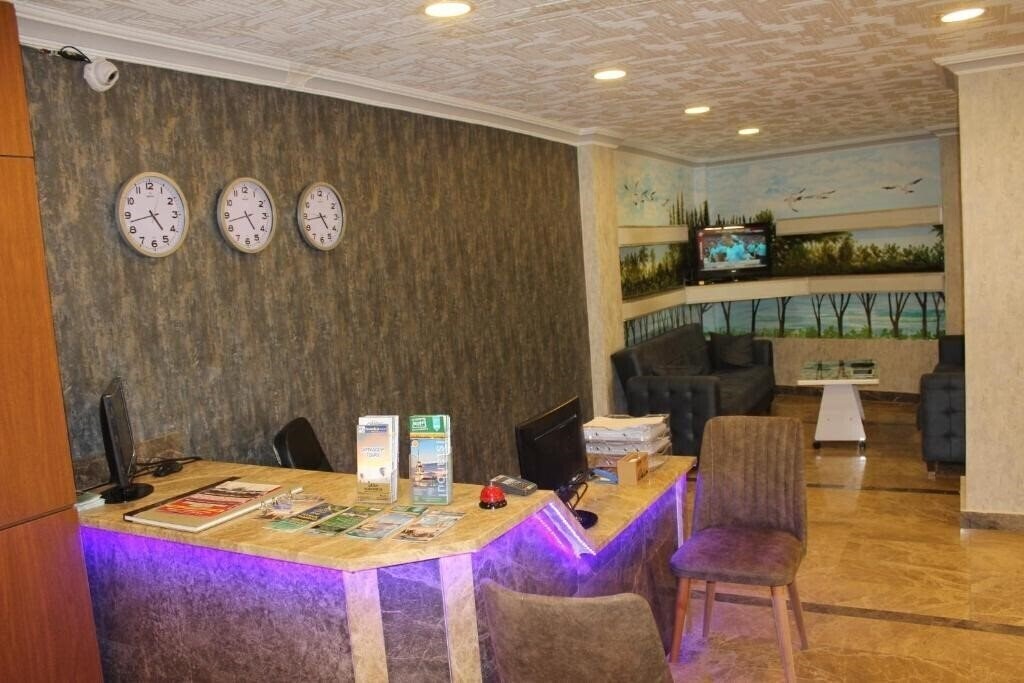 Отель Omega Inn Hotel 3*