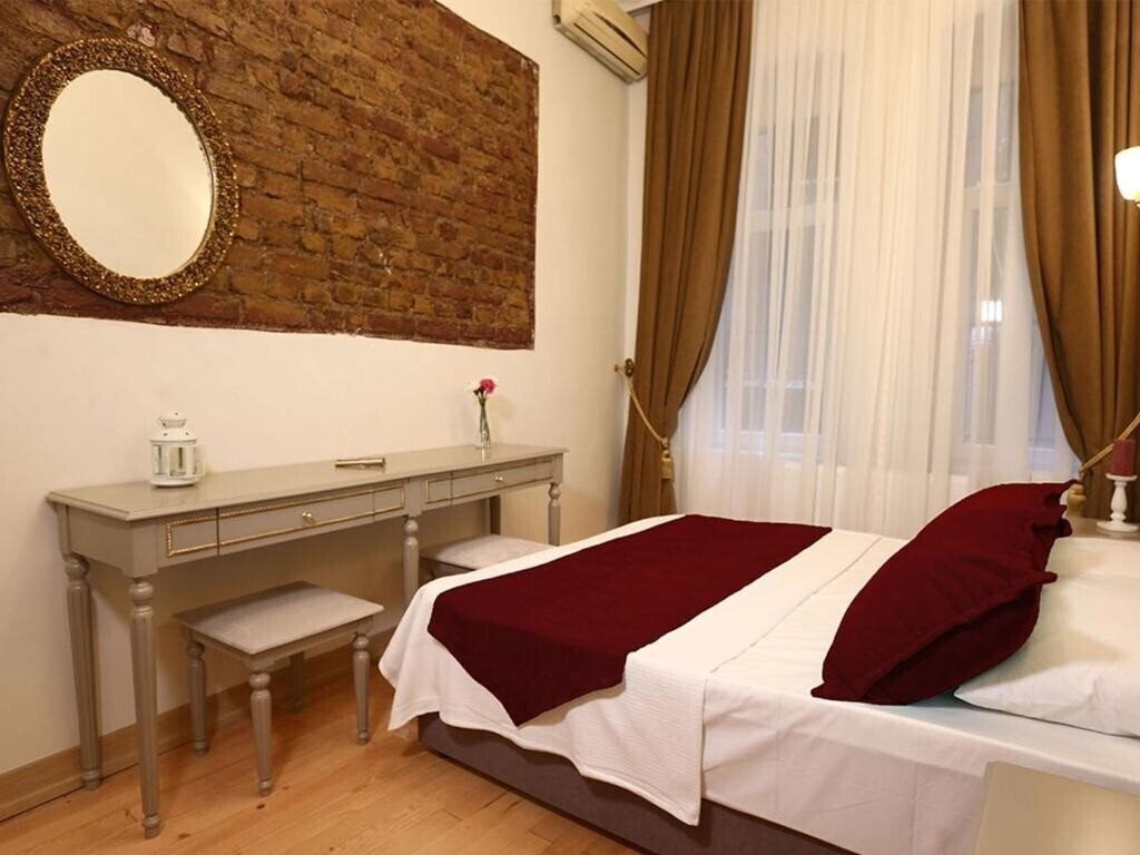 Фотография Tepe Palace Hotel Taksim (ex. Hutsuite) 3*