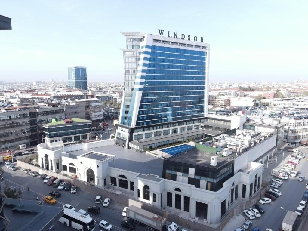 Отель Windsor Hotel & Convention Center 5*