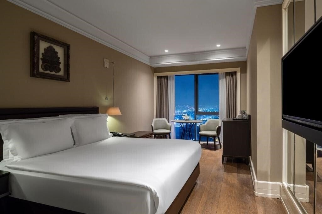 Фото Windsor Hotel & Convention Center 5*