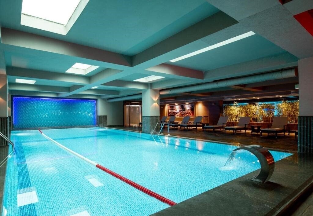 Фотография Windsor Hotel & Convention Center 5*
