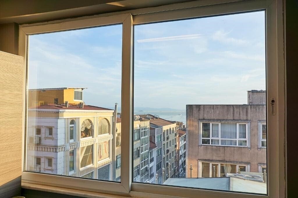 Фото Renzo Hotel (ex. Istanbul Blue Hotel Beyazit) 3*