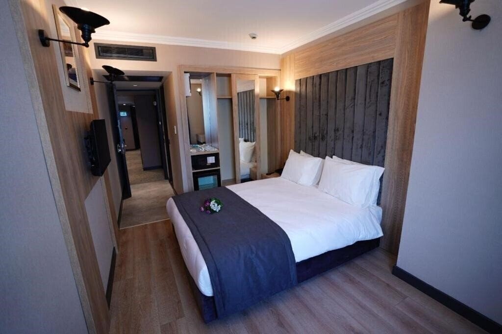 Картинка Mineo Hotel Taksim (ex. Kervansaray Hotel Taksim, Kervansaray Istanbul Hotel ) 4*