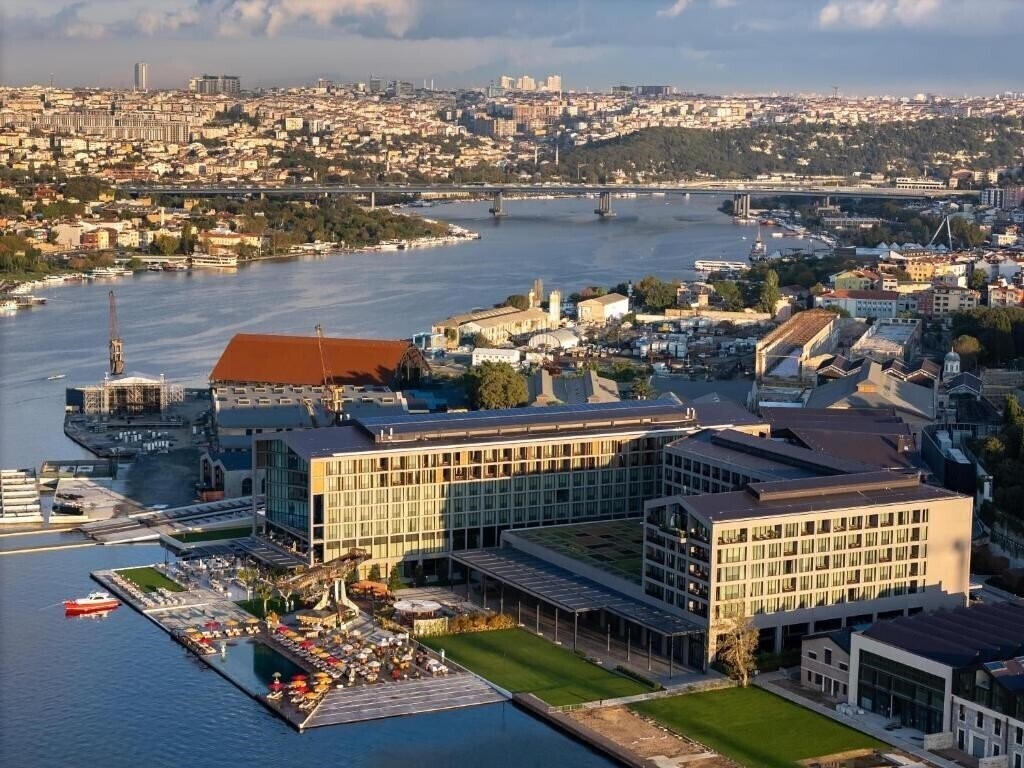 Imaginea Rixos Tersane Istanbul 5*