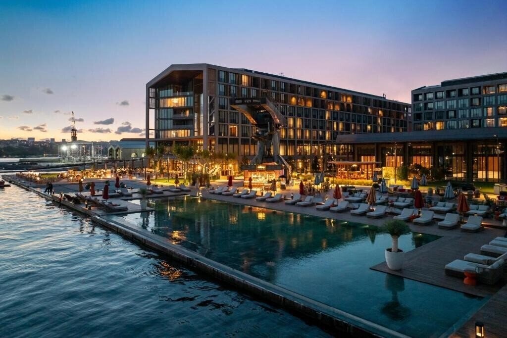 Imaginea Rixos Tersane Istanbul 5*