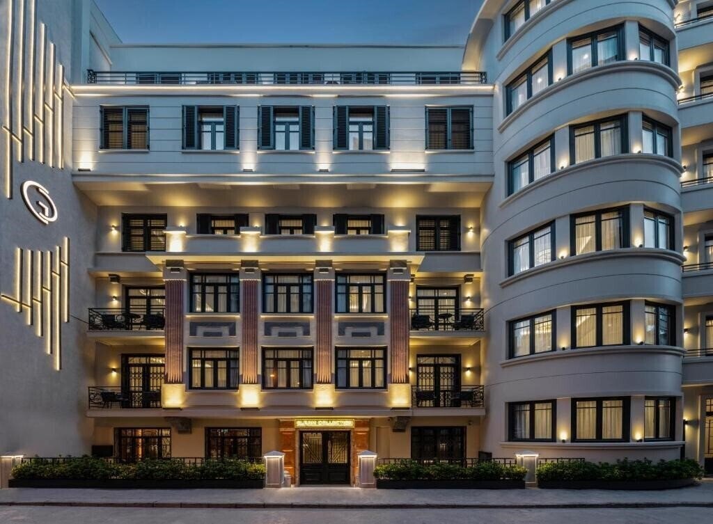 Отель Gleam Collection Hotel 5*