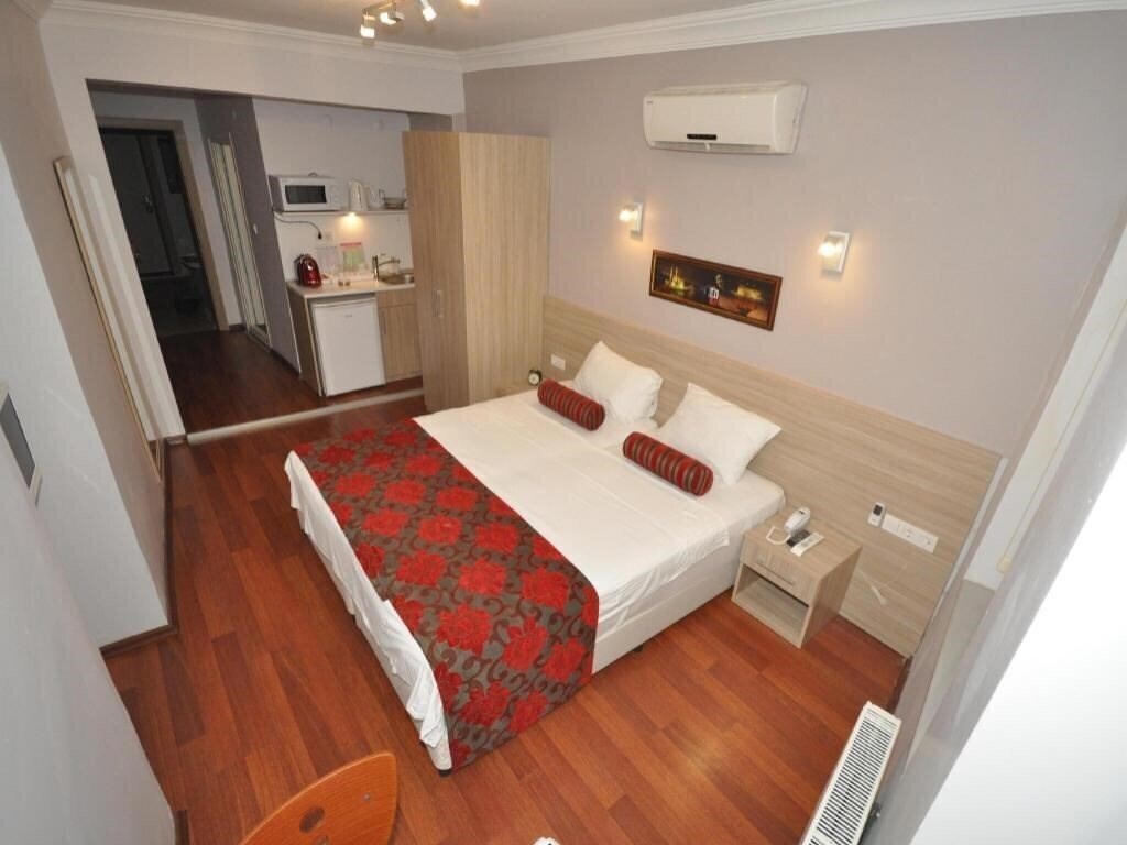 Imaginea Istiklal St. House 3*