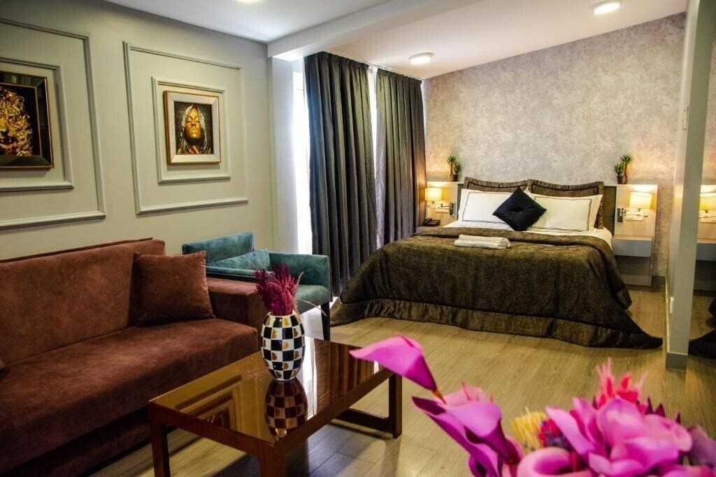 Отель Star of Istanbul Residence (ex. Molton Hotel Nisantasi, Molton Suites Nisantasi, Molton Hotel Nisantasi Apartments) 4*