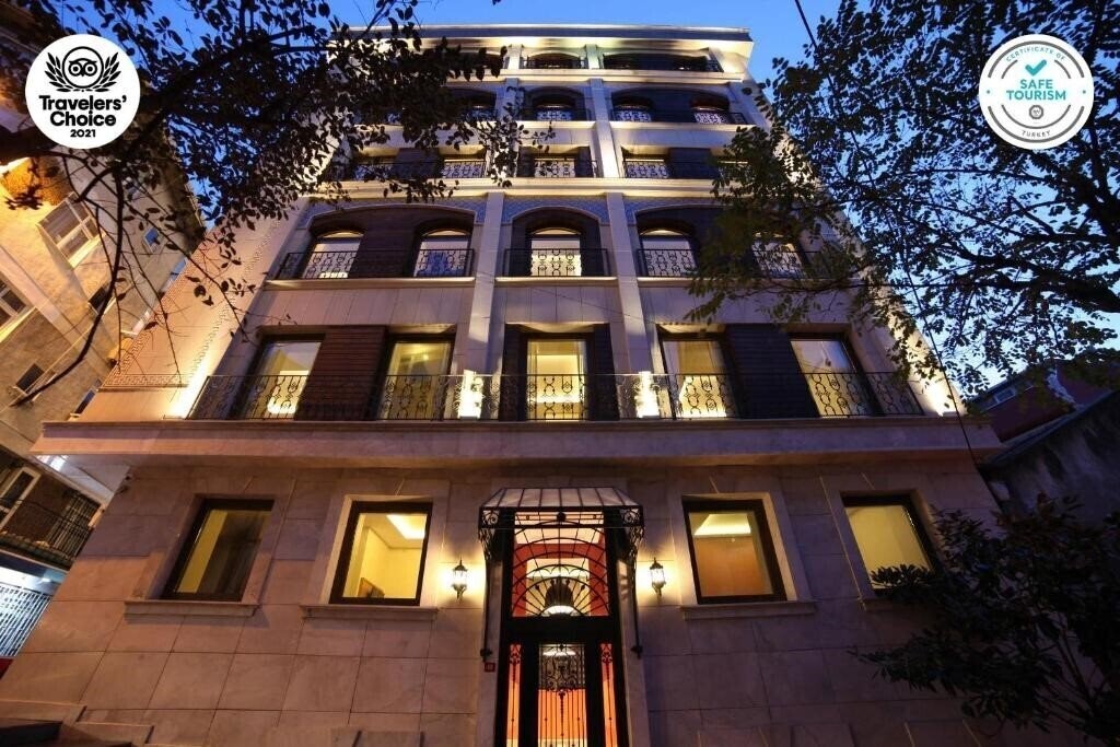 Hotel The Fox Hotels Taksim 4*