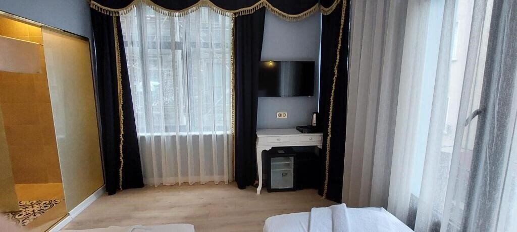 Fotografie Boss To Hotel Taksim (ex. Bosstohotel, As Hotel Beyoglu, As Hotel Taksim, As Hotel Old City Taksim) 3*