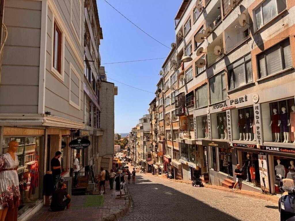 Imaginea Grand Kybele Hotel (ex. Hotel Kibele) 3*