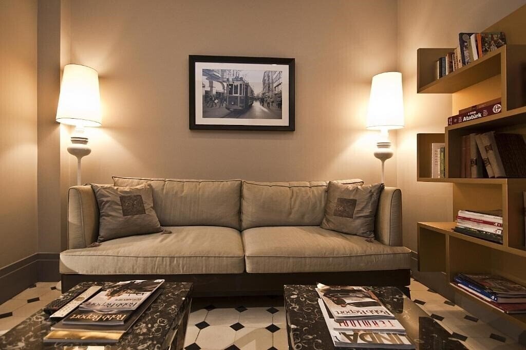 Imaginea Taksim Prelude Hotel (ex. Stories Hotel Karakol) 3*