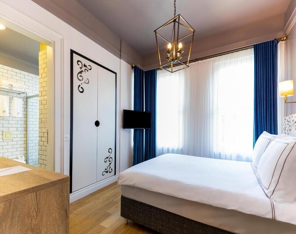 Imaginea Petros Hotel (ex. Petros Hotel Boutique, Odda Hotel Istanbul) 3*