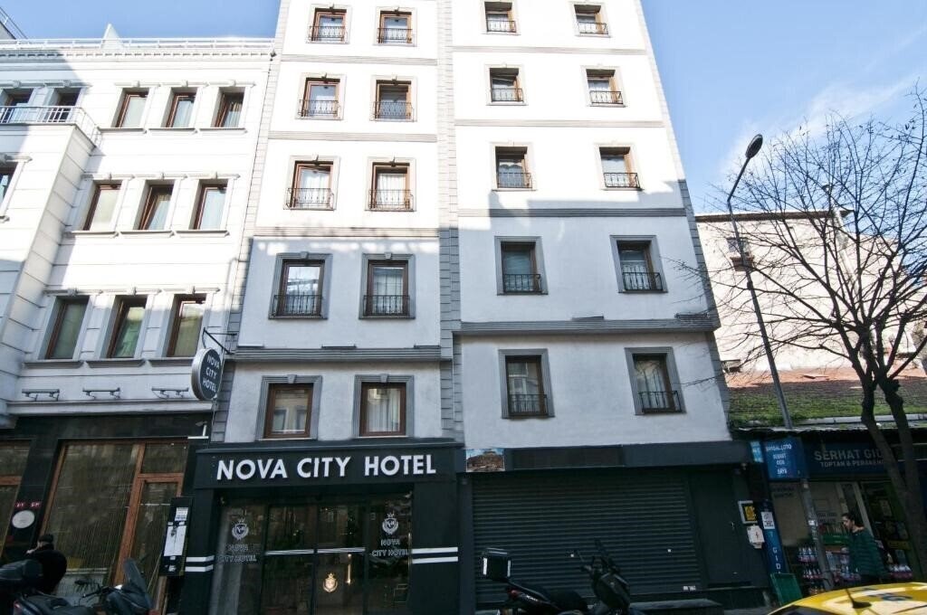 Hotel Nova City Hotel 3*