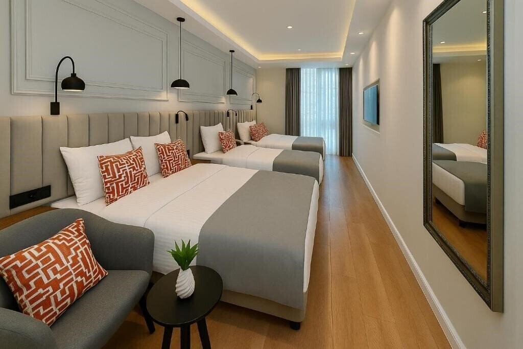 Fotografii Center Port Hotel Karakoy 3*