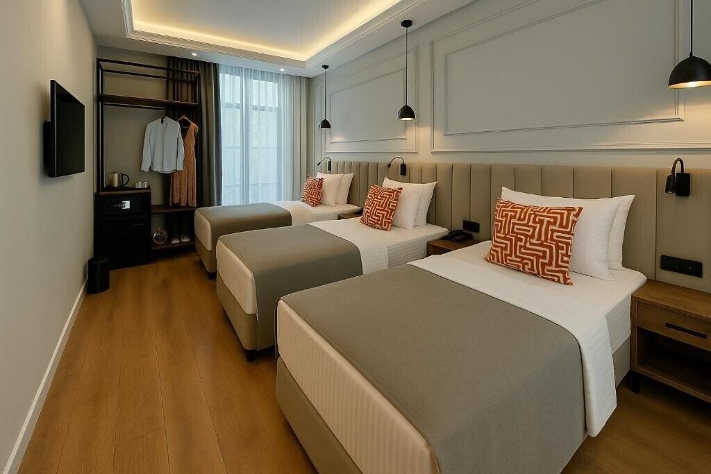 Imaginea Center Port Hotel Karakoy 3*
