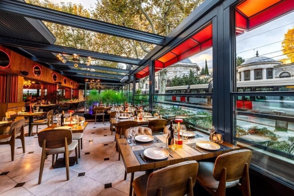 Imaginea Pierre Loti Hotel 4*