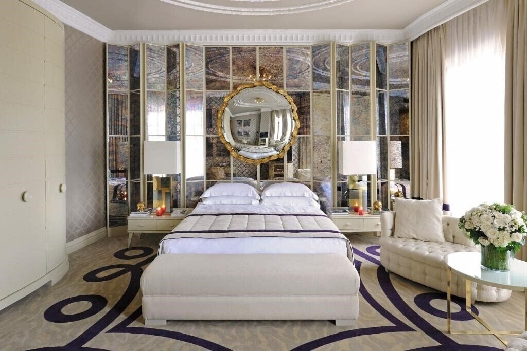 Отель Taksim Hill 4*