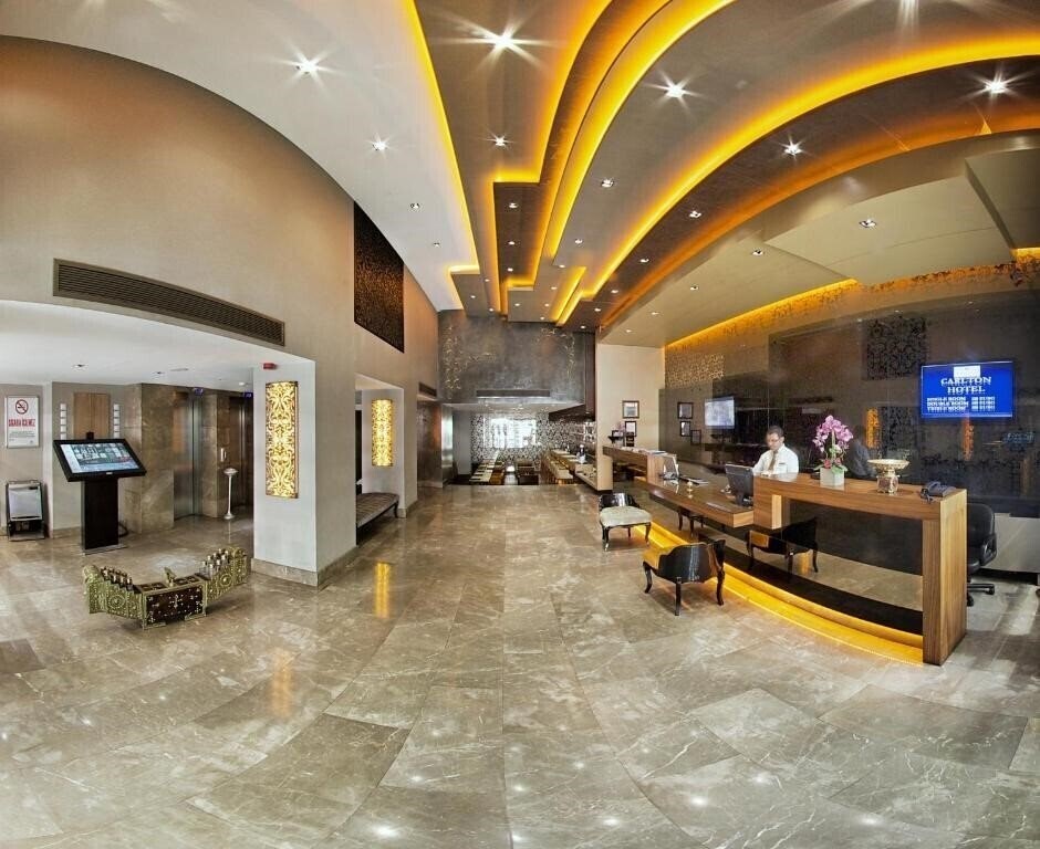 Fotografie Carlton Hotel 4*