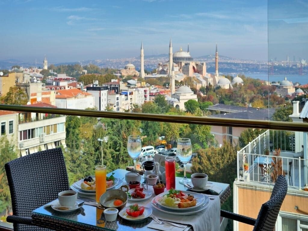Imaginea Burckin Suites Hotel 3*