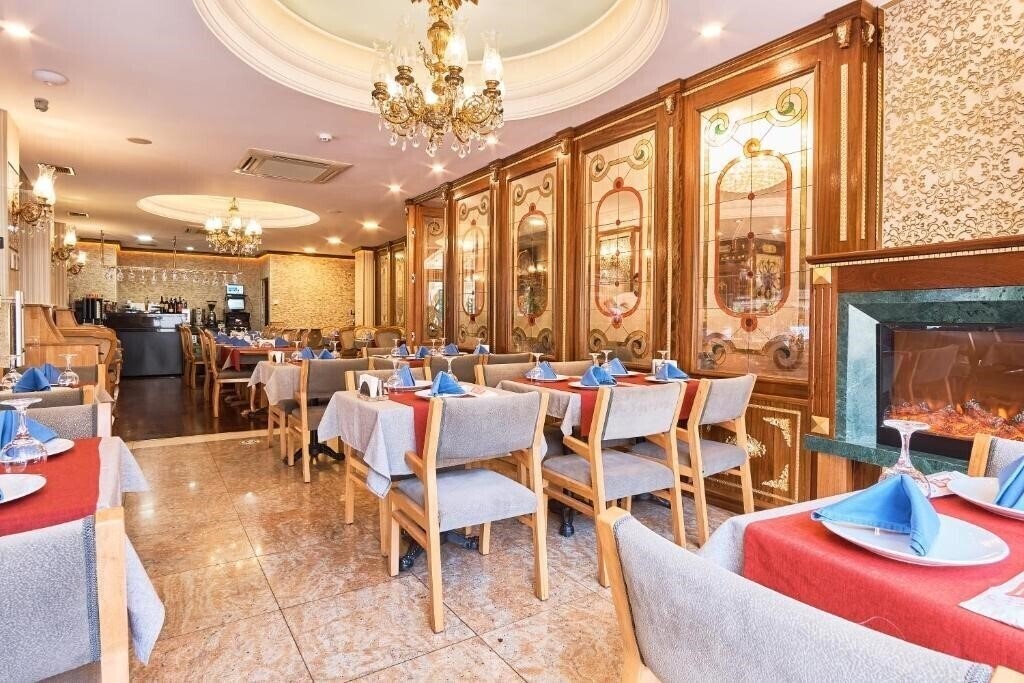 Fotografie Best Western Empire Palace (ex. Best Western Empire Palace Hotel & SPA, BW Empire Palace Hotel) 4*