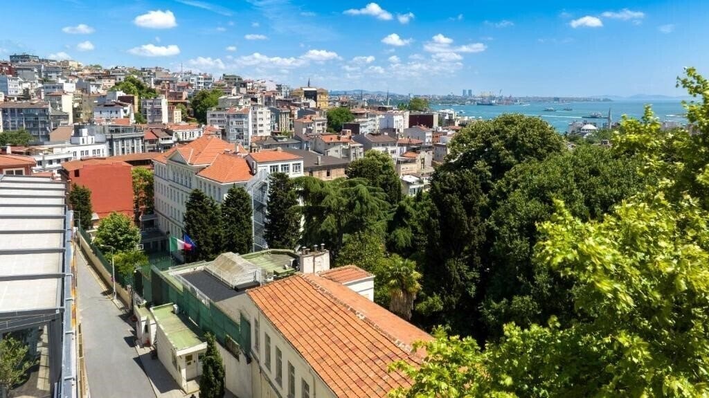 Hotel Tomtom Suites 5*