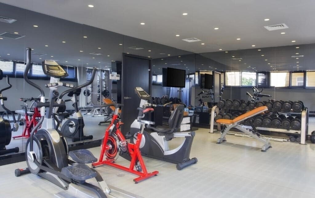 Imaginea Sura Design Hotel & Suites 4*