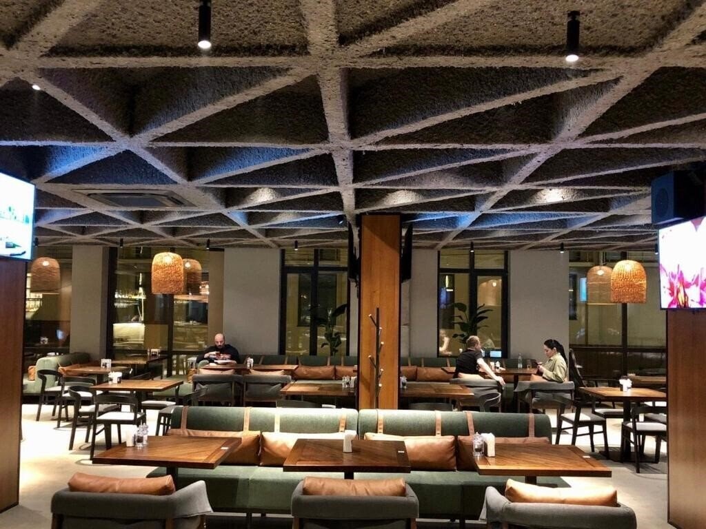 Hotel Baza Smart Hotel 3*