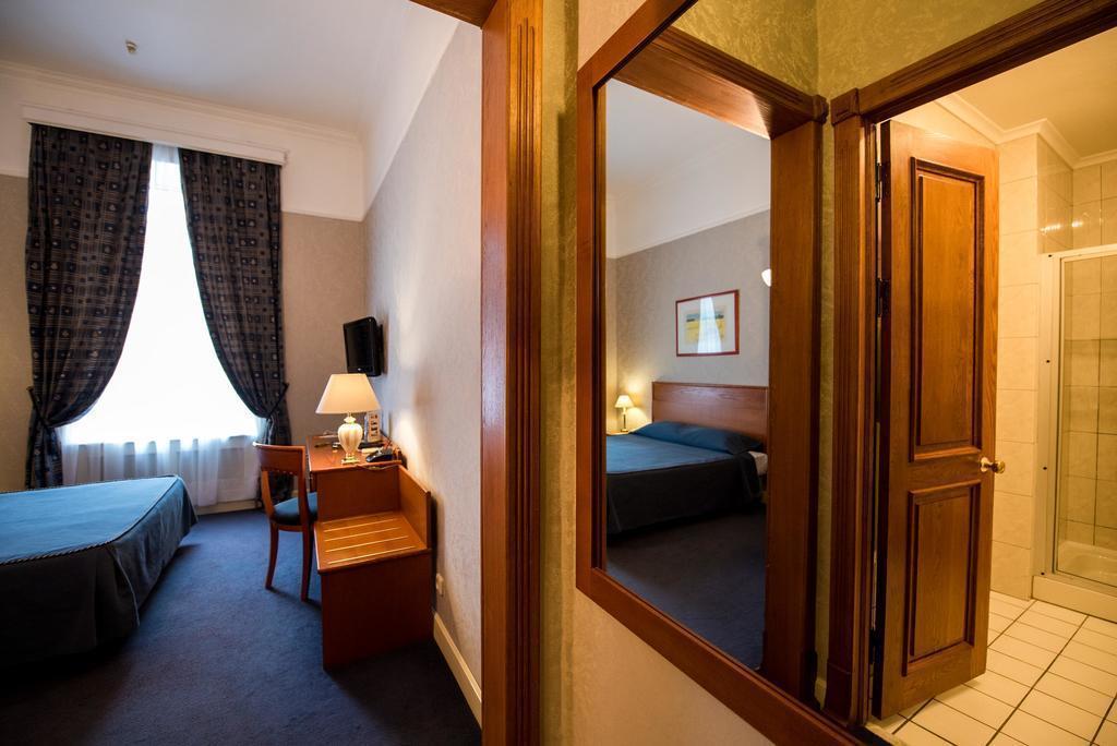 Imaginea Grand Hotel Ukraine 5*