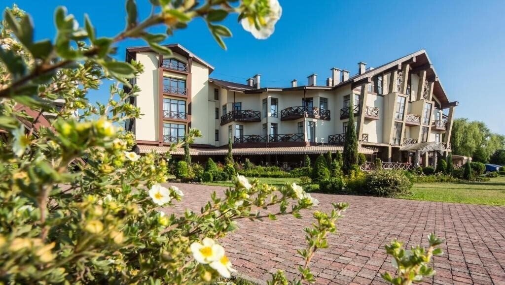 Hotel Optima Collection Park Hotel Ivano-Frankivsk 4*