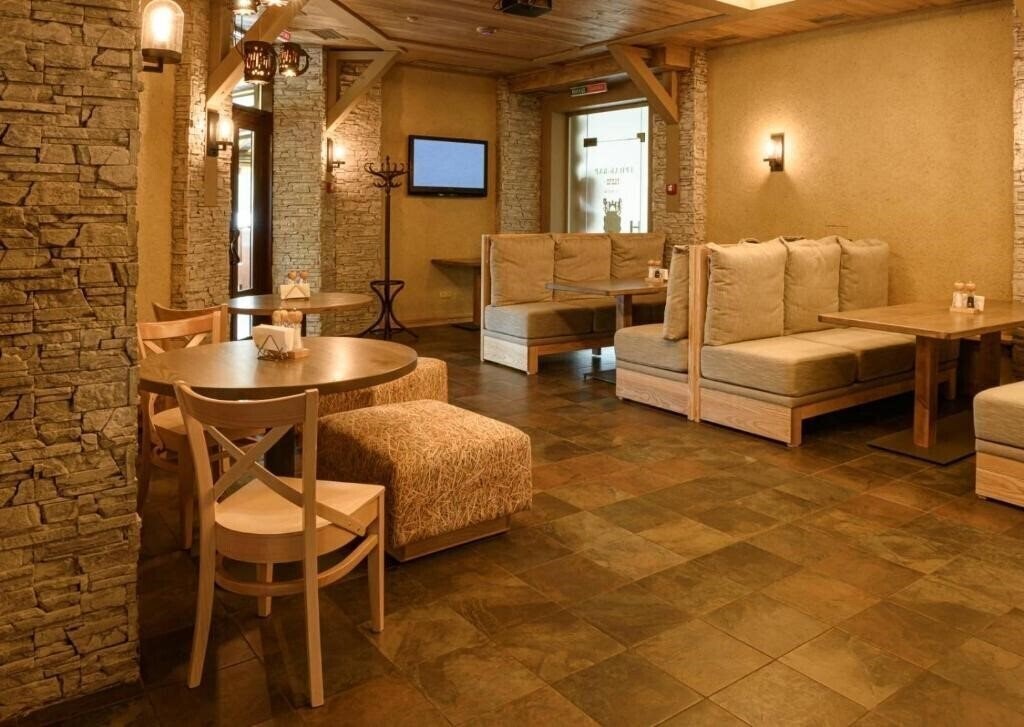 Imaginea Optima Collection Park Hotel Ivano-Frankivsk 4*