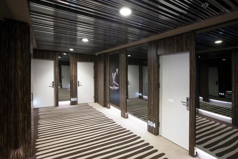 Фотография 11 Mirrors 4*