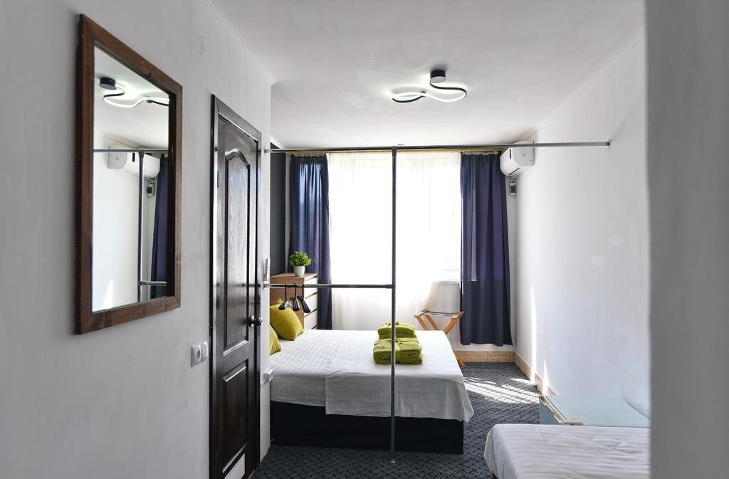 Изображение Charisma Hotel 3*