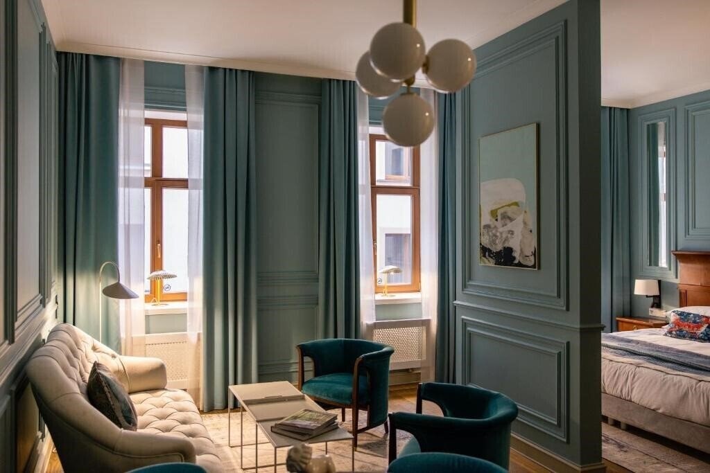 Imaginea Леополис 5*