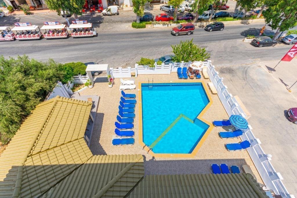 Отель Simple Hersonissos Sun 2*