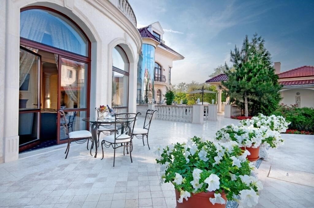 Hotel Villa Le Premier 5*